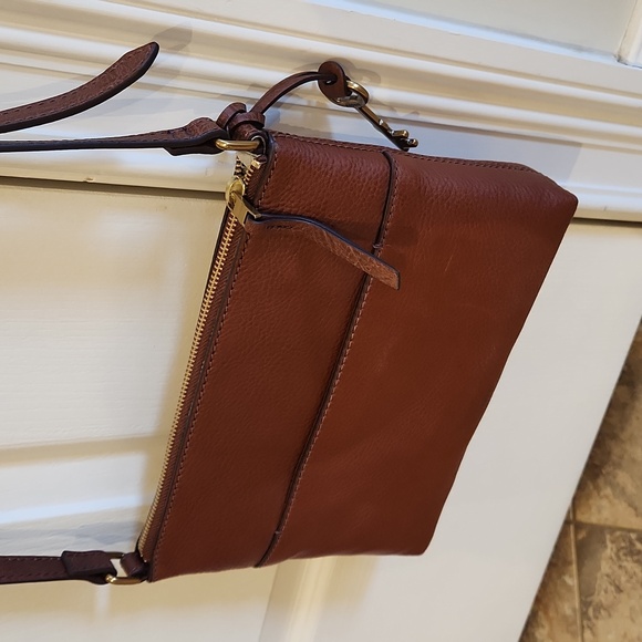 New With Tags Fossil Leather Fiona Small Crossbody Brown - Picture 3 of 9